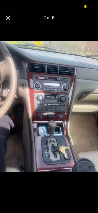 2000 Acura RL 1st Gen - Image 4 of 7