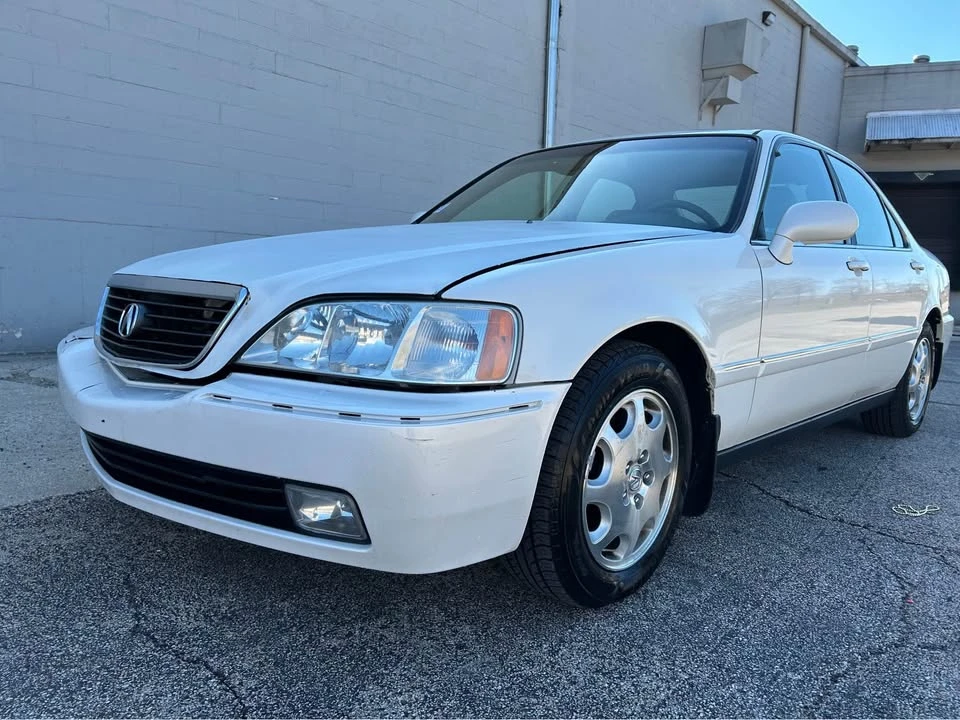 2000 Acura RL 1st Gen - Image 12 of 19