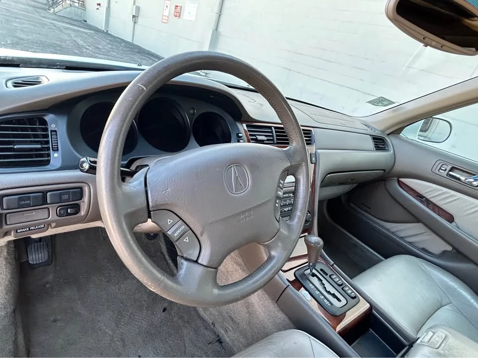 2000 Acura RL 1st Gen - Image 4 of 19