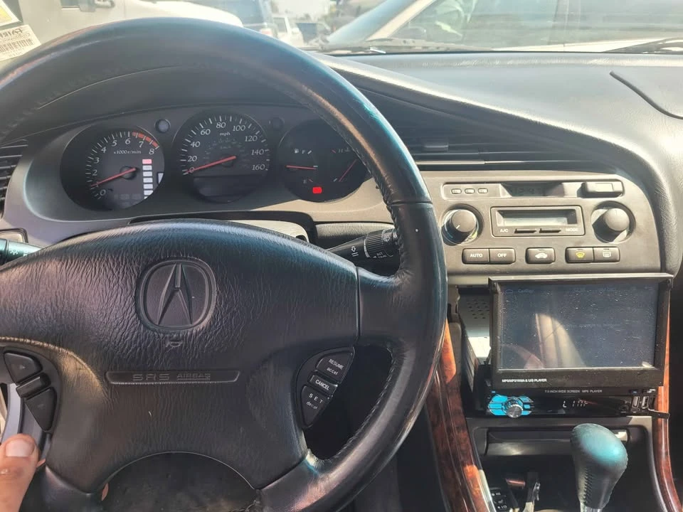 2000 Acura TL 2nd Gen - Image 4 of 15