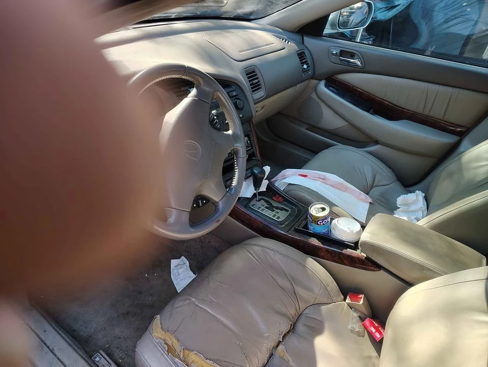 2000 Acura TL 2nd Gen - Image 3 of 3