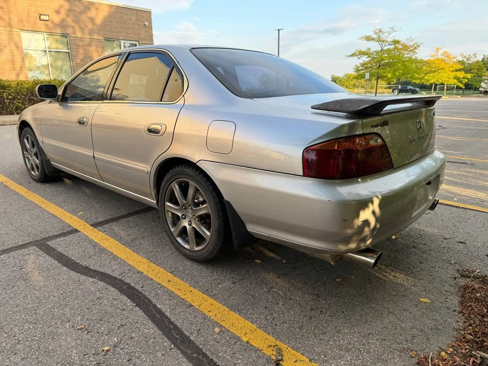 2000 Acura TL 2nd Gen - Image 4 of 8