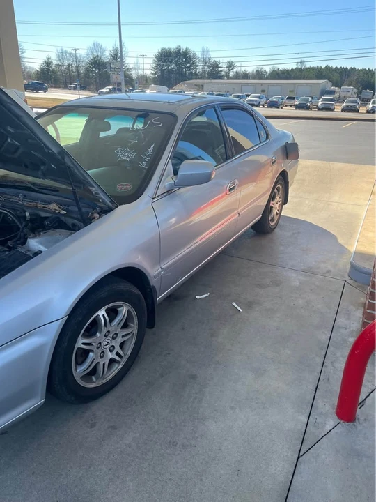 2000 Acura TL 2nd Gen - Image 4 of 5
