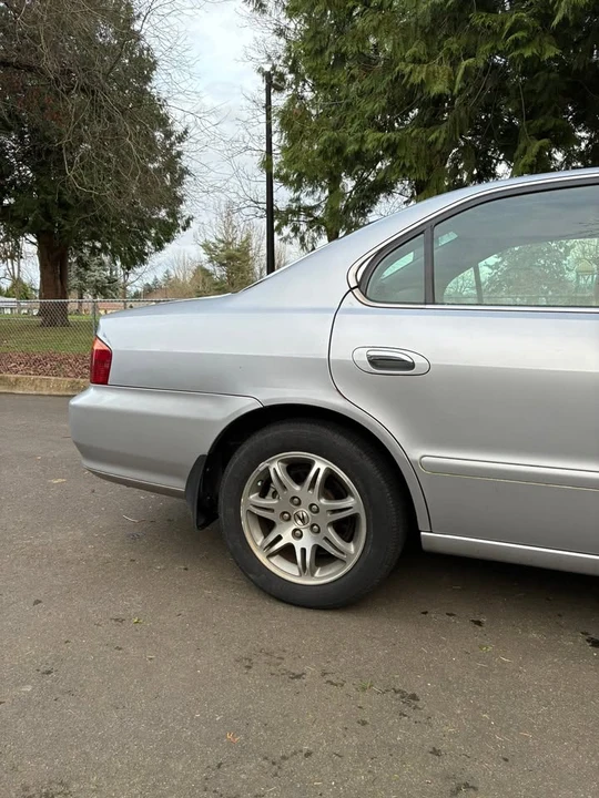2000 Acura TL 2nd Gen - Image 4 of 21