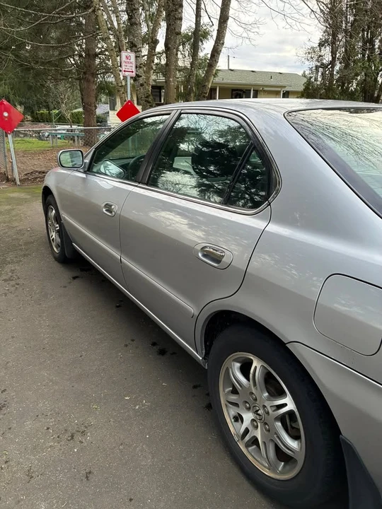 2000 Acura TL 2nd Gen - Image 14 of 21