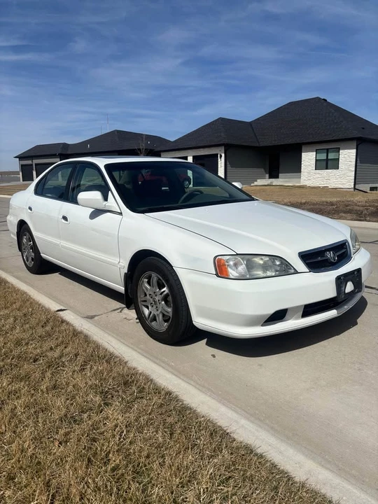 2000 Acura TL 2nd Gen - Image 2 of 10