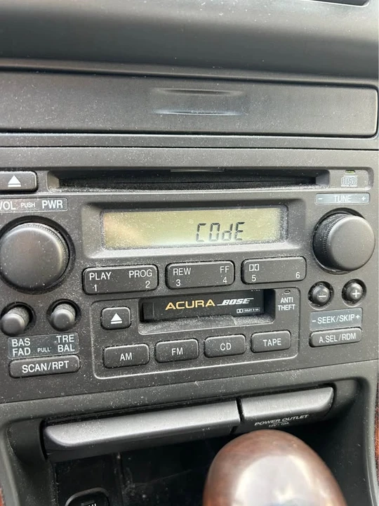 2000 Acura TL 2nd Gen - Image 3 of 18