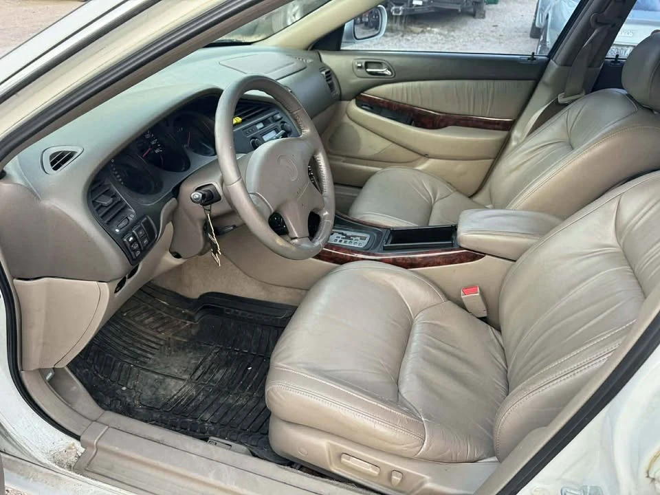2000 Acura TL 2nd Gen - Image 7 of 8