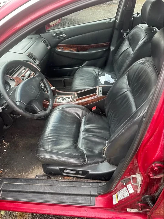 2000 Acura TL 2nd Gen - Image 7 of 7