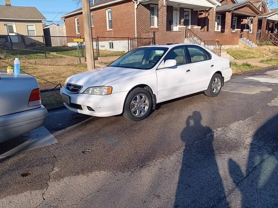 2000 Acura TL 2nd Gen - Image 4 of 4