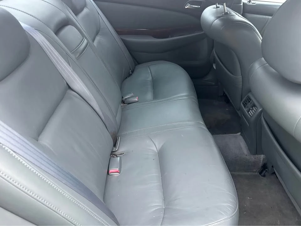 2000 Acura TL 2nd Gen - Image 4 of 8