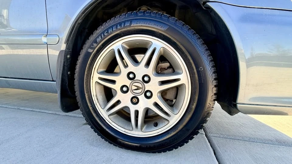 2000 Acura TL 2nd Gen - Image 11 of 14