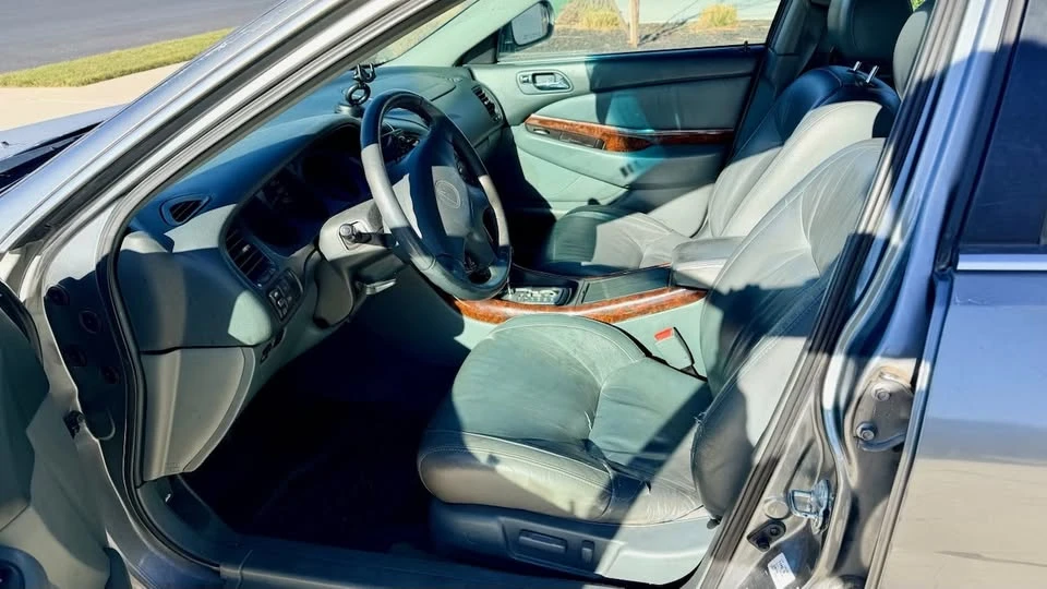 2000 Acura TL 2nd Gen - Image 4 of 14