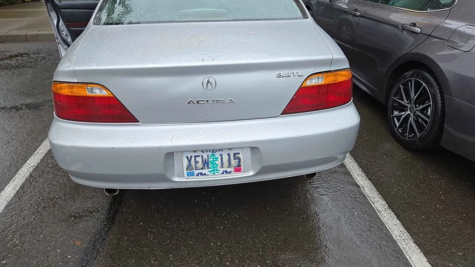 2000 Acura TL 2nd Gen - Image 10 of 12