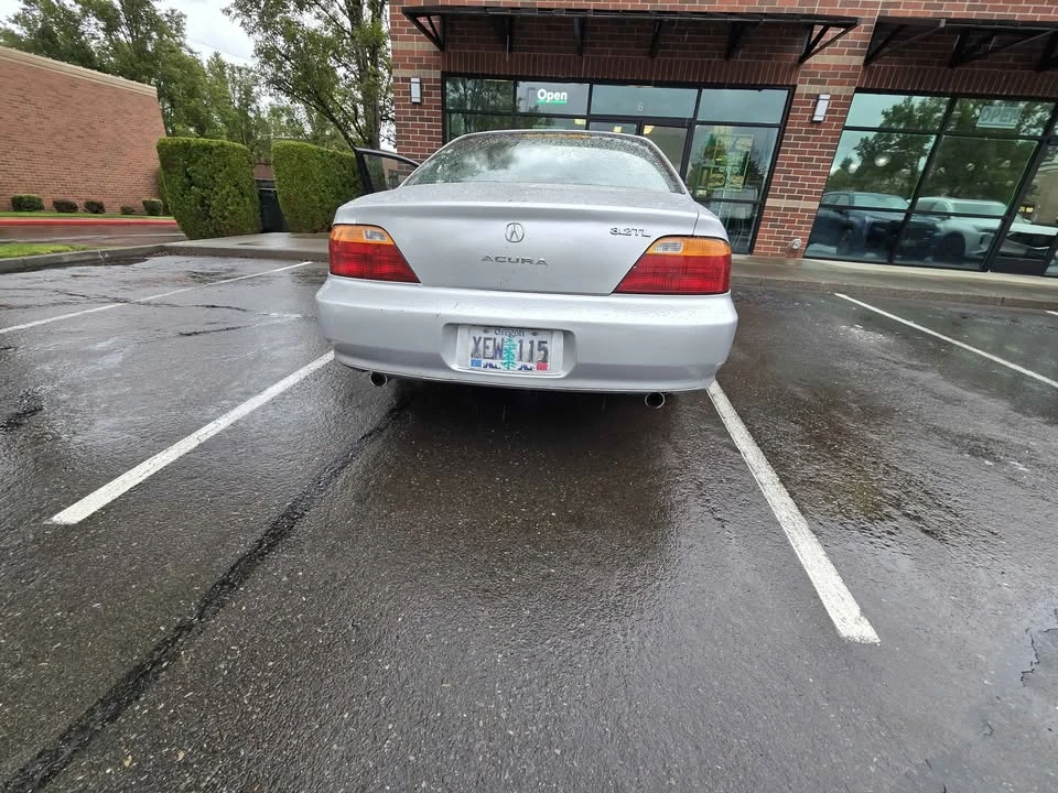 2000 Acura TL 2nd Gen - Image 3 of 12