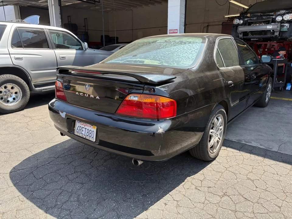 2000 Acura TL 2nd Gen - Image 3 of 6