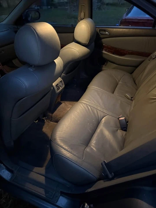 2000 Acura TL 2nd Gen - Image 3 of 13