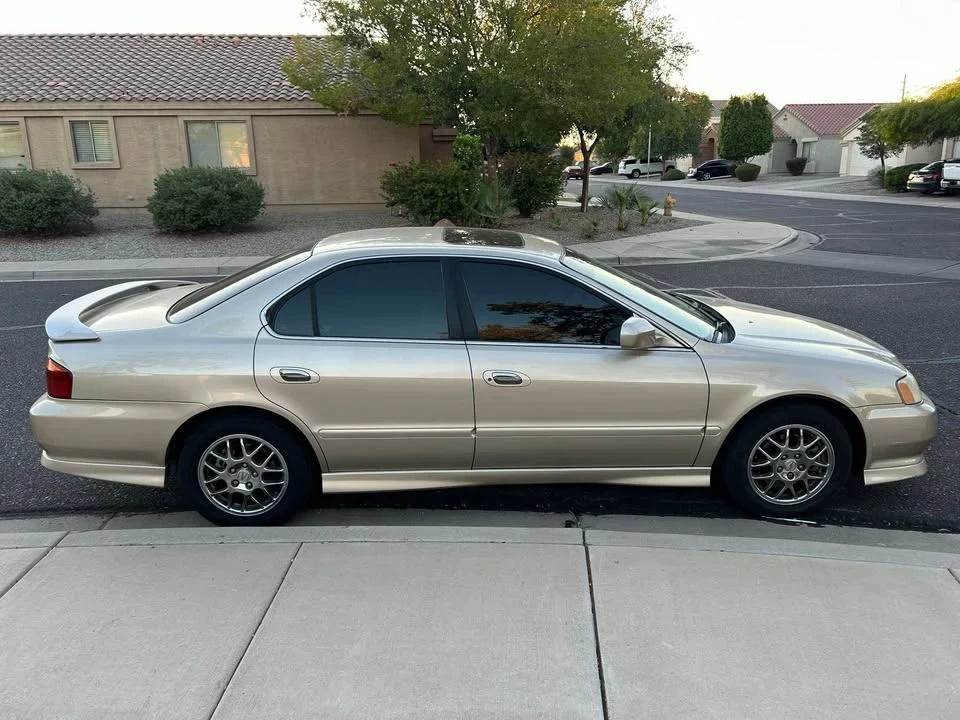 2000 Acura TL 2nd Gen - Image 4 of 5