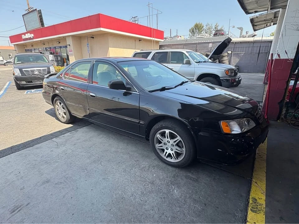 2000 Acura TL 2nd Gen - Image 2 of 6