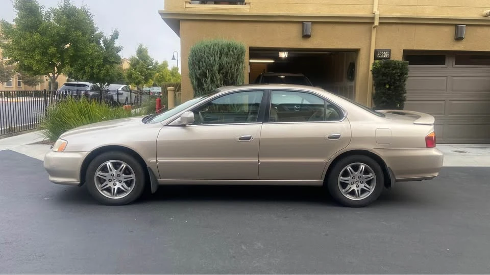 2000 Acura TL 2nd Gen - Image 3 of 13