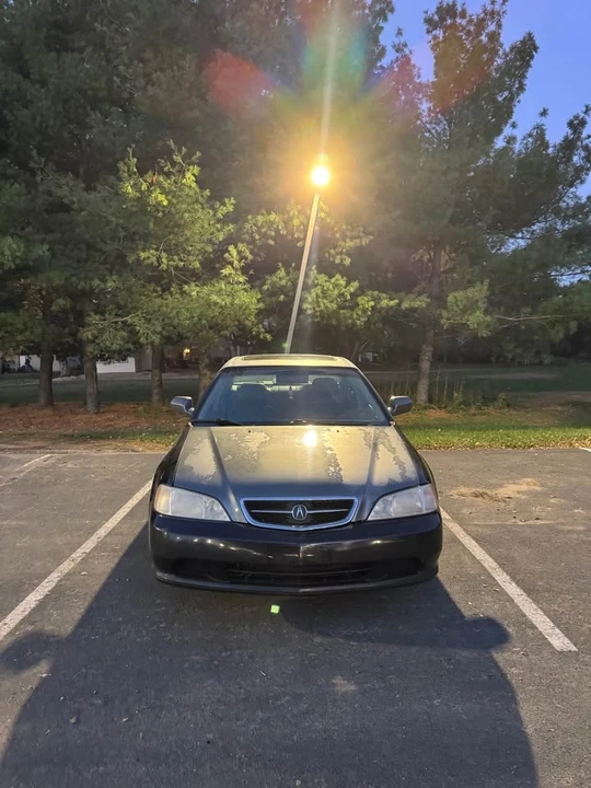 2000 Acura TL 1st Gen - Image 2 of 10