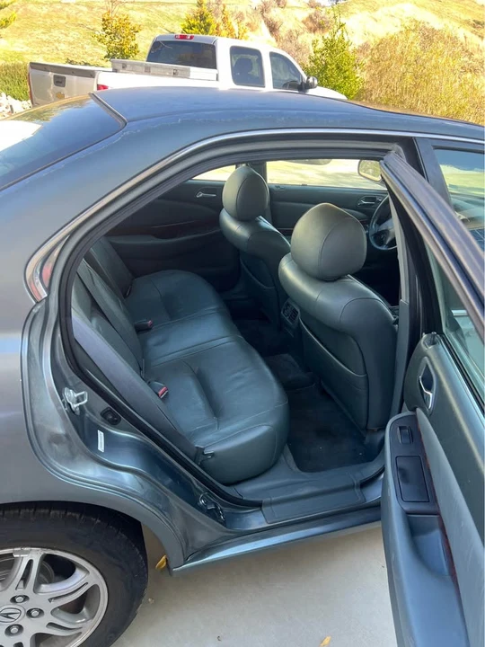 2000 Acura TL 2nd Gen - Image 3 of 7