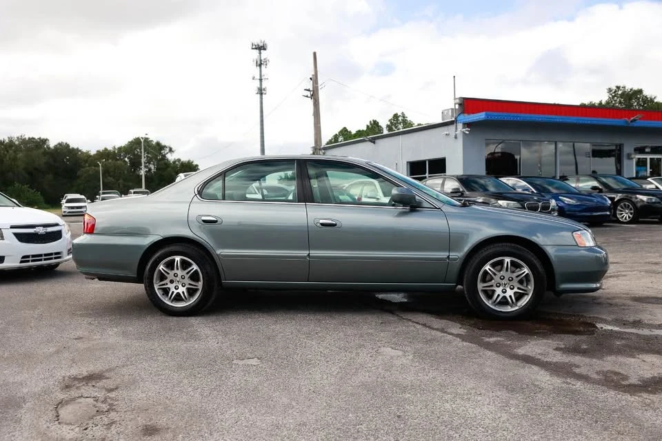 2000 Acura TL 2nd Gen - Image 2 of 14