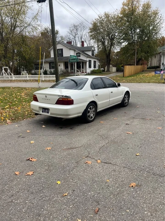 2000 Acura TL 2nd Gen - Image 3 of 12