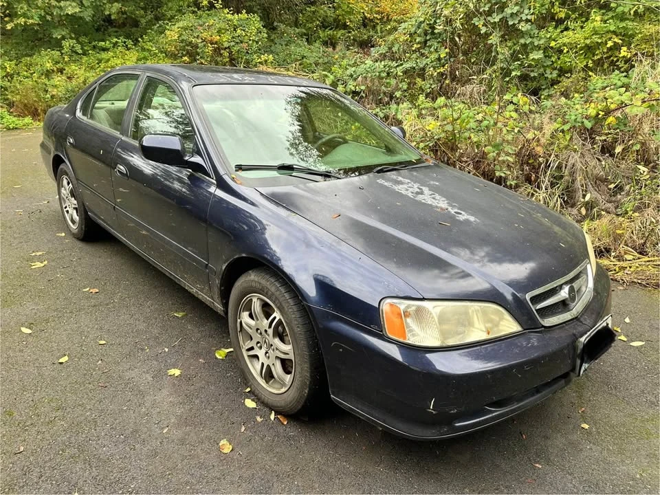 2000 Acura TL 2nd Gen - Image 2 of 9