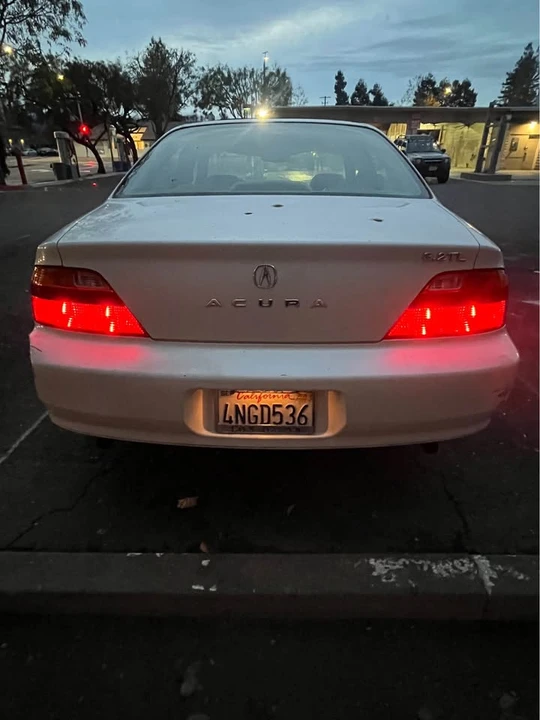 2000 Acura TL 2nd Gen - Image 5 of 8