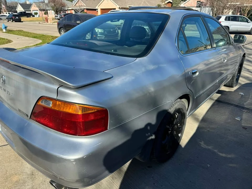 2000 Acura TL 2nd Gen - Image 4 of 7