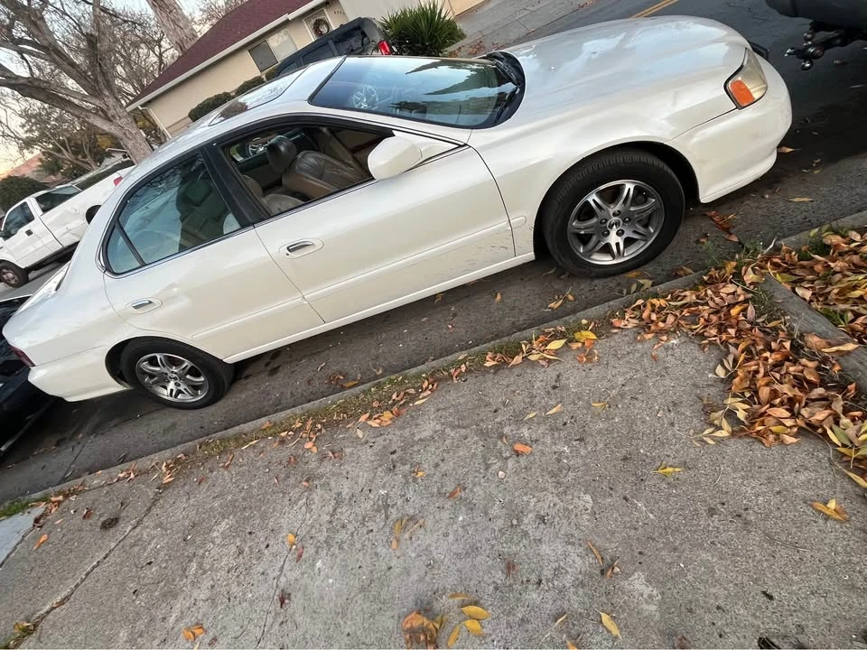 2000 Acura TL 2nd Gen - Image 8 of 8