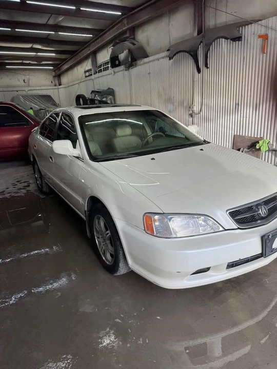 2000 Acura TL 2nd Gen - Image 3 of 18