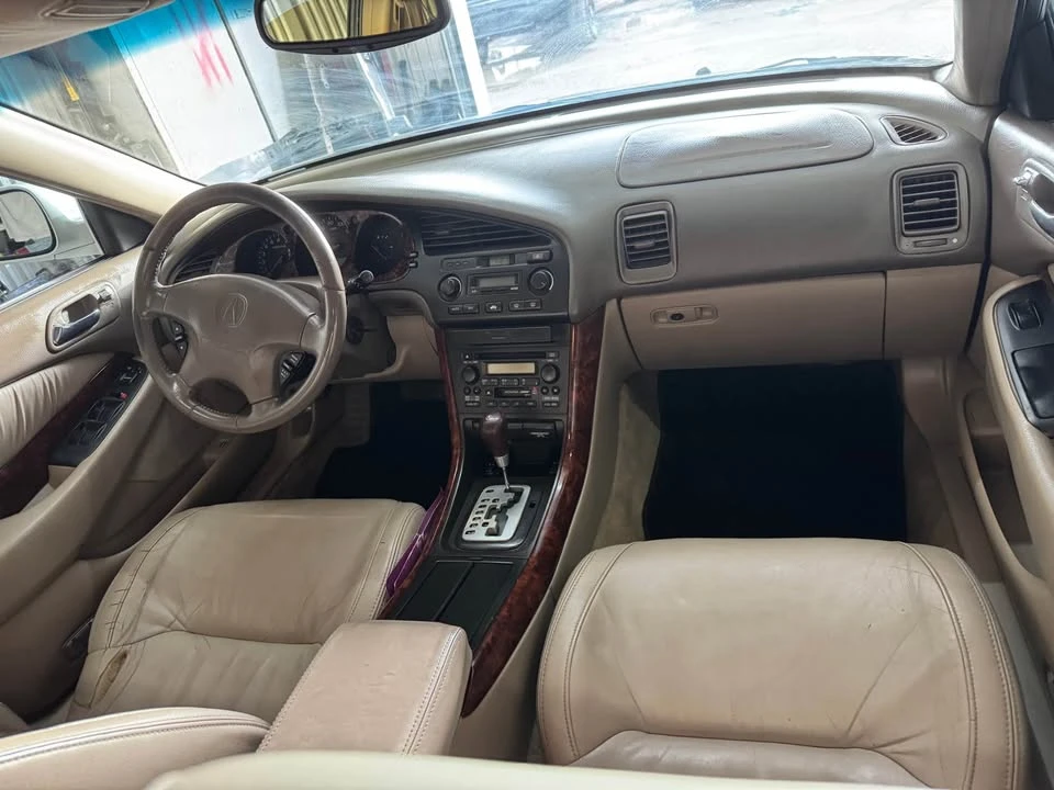 2000 Acura TL 2nd Gen - Image 16 of 18