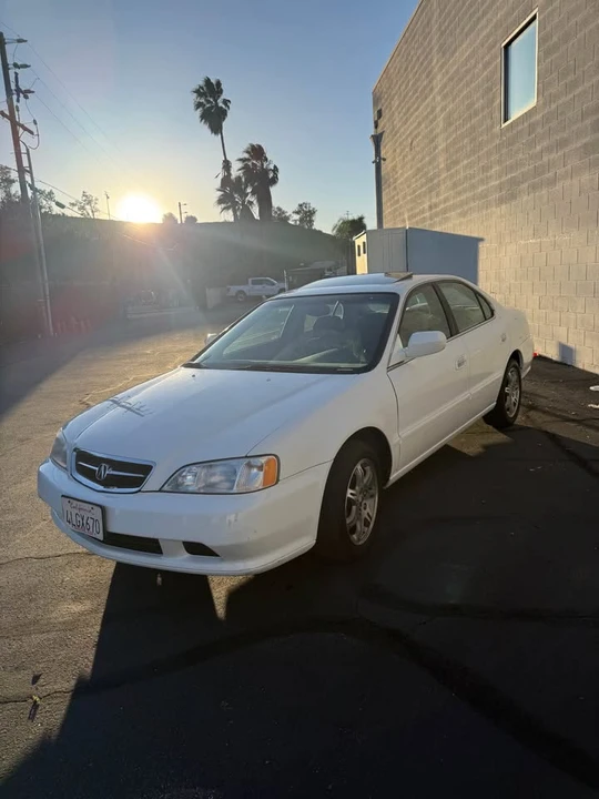 2000 Acura TL 2nd Gen - Image 3 of 8