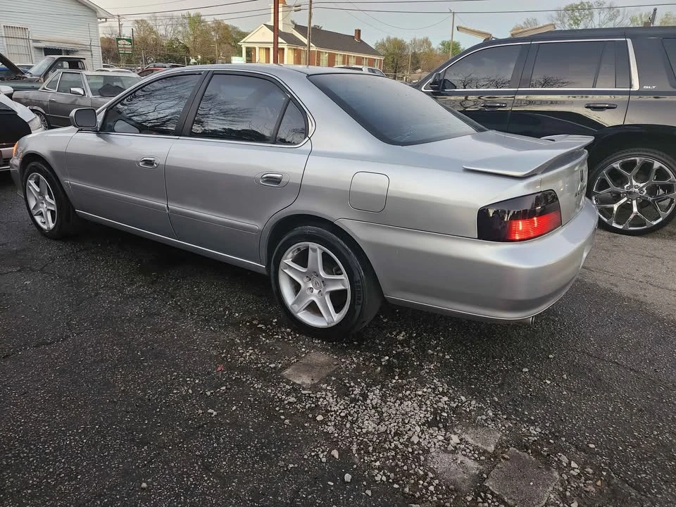 2000 Acura TL 2nd Gen - Image 2 of 10