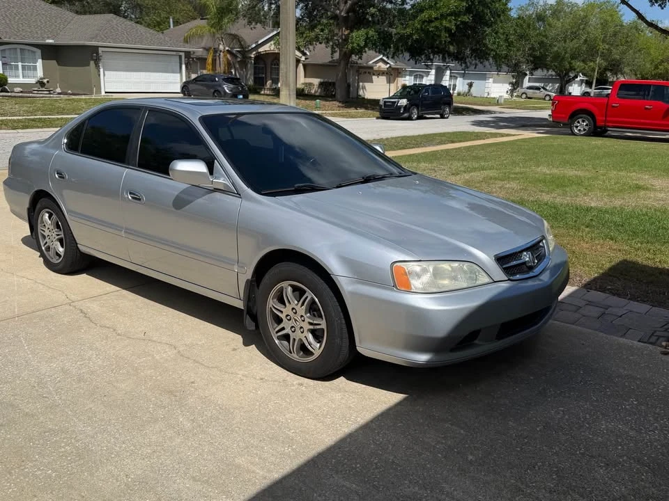 2000 Acura TL 2nd Gen - Image 2 of 7
