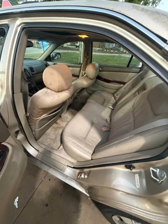 2000 Acura TL 2nd Gen - Image 11 of 17