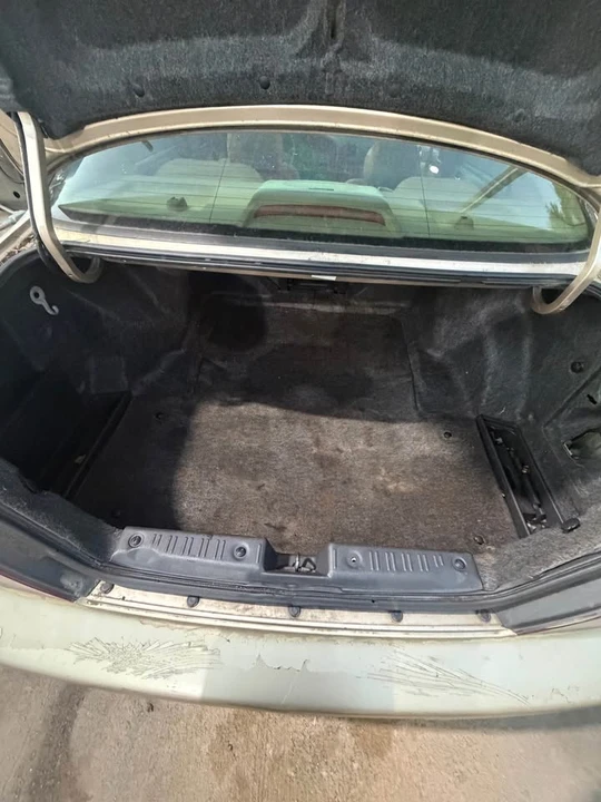 2000 Acura TL 2nd Gen - Image 16 of 17