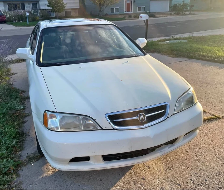 2000 Acura TL 2nd Gen - Image 1 of 14