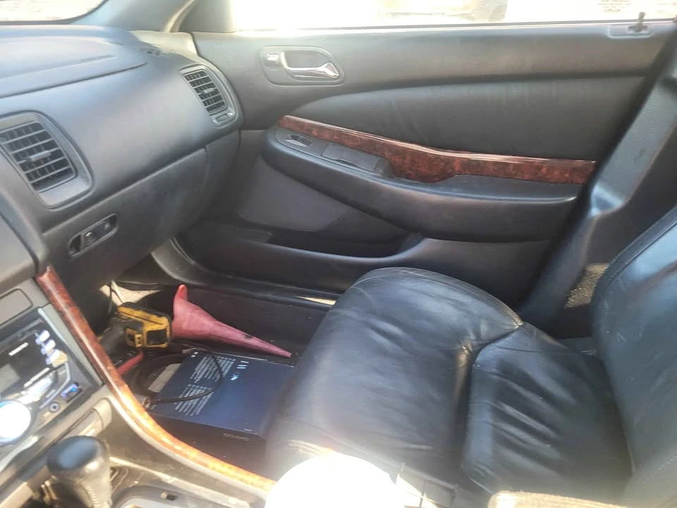 2000 Acura TL 2nd Gen - Image 11 of 11