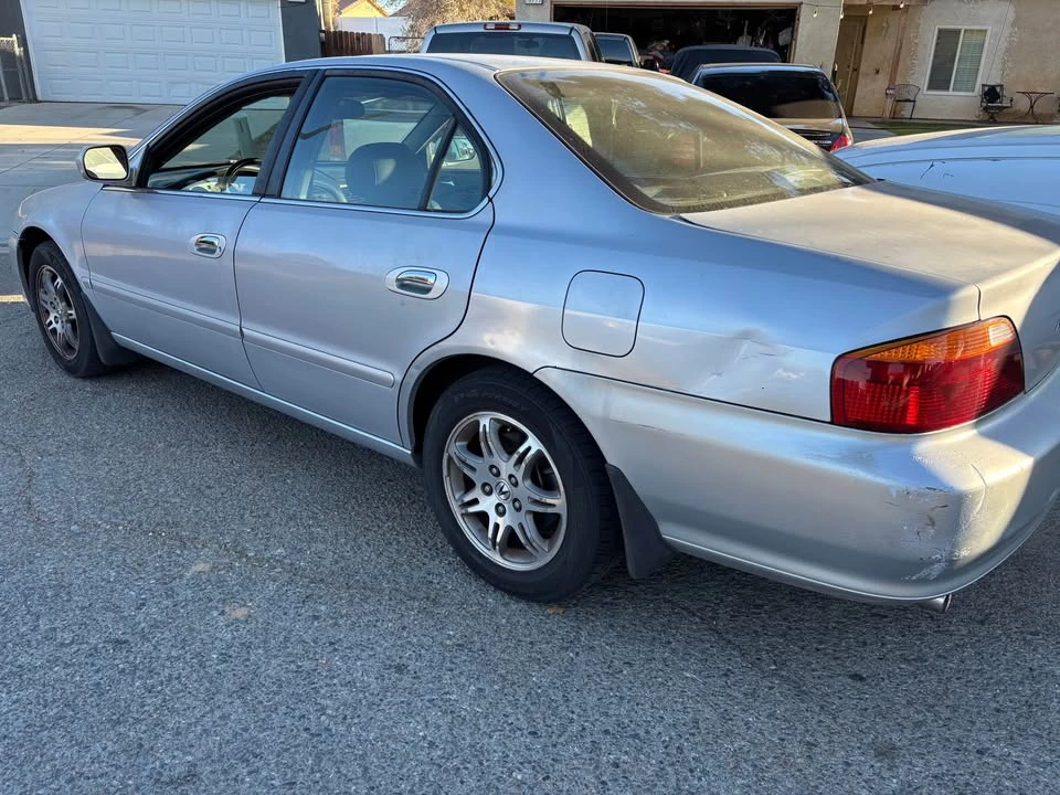 2000 Acura TL 2nd Gen - Image 1 of 5