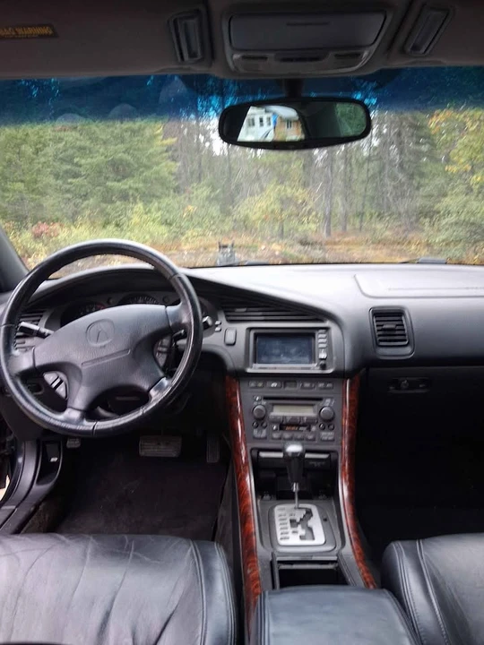 2000 Acura TL 2nd Gen - Image 8 of 9