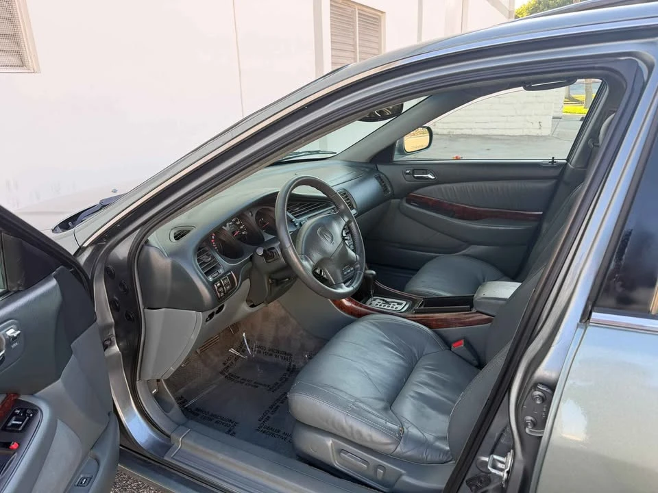 2000 Acura TL 2nd Gen - Image 14 of 16