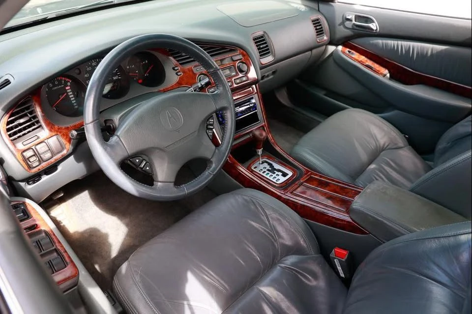 2000 Acura TL 2nd Gen - Image 2 of 14