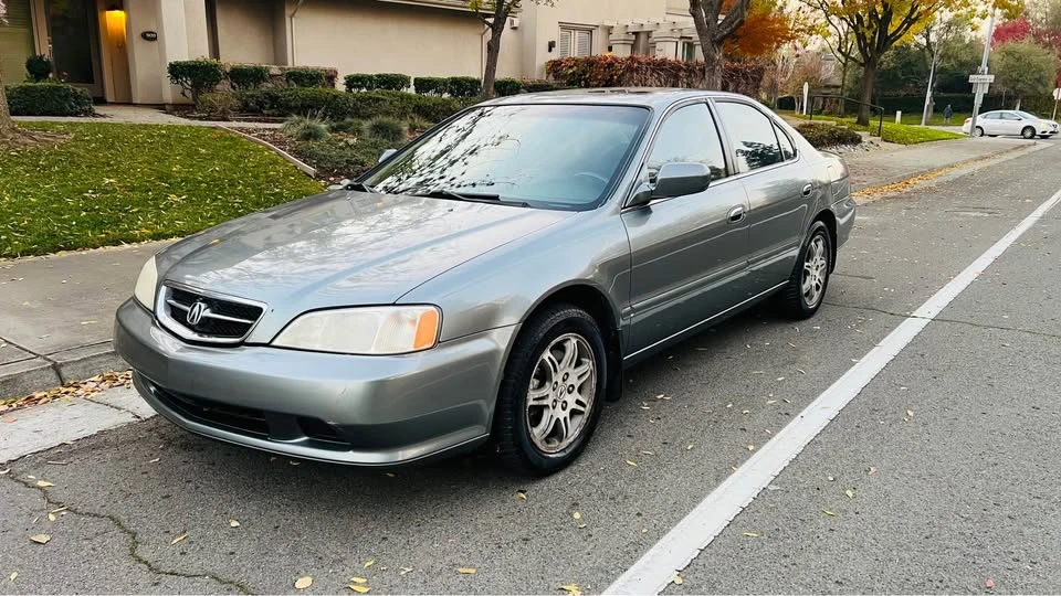 2000 Acura TL 2nd Gen - Image 2 of 17