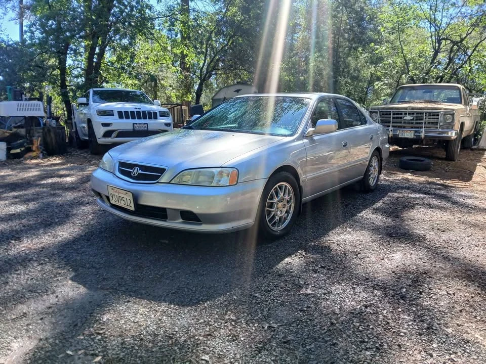 2000 Acura TL 2nd Gen - Image 2 of 7
