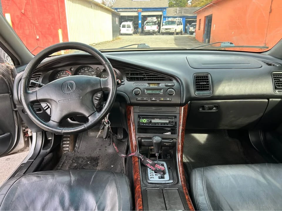 2000 Acura TLX - Image 8 of 12