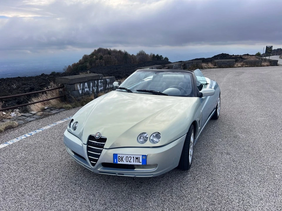 2000 Alfa Romeo 916 GTV & Spider - Image 4 of 30