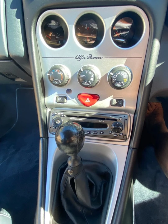 2000 Alfa Romeo 916 GTV & Spider - Image 20 of 30